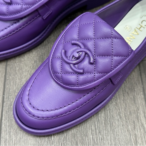 2023 CHANEL CC LOGO LOCK PURPLE LEATHER LOAFERS OXFORD SHOES 37 NEW - Picture 8 of 16